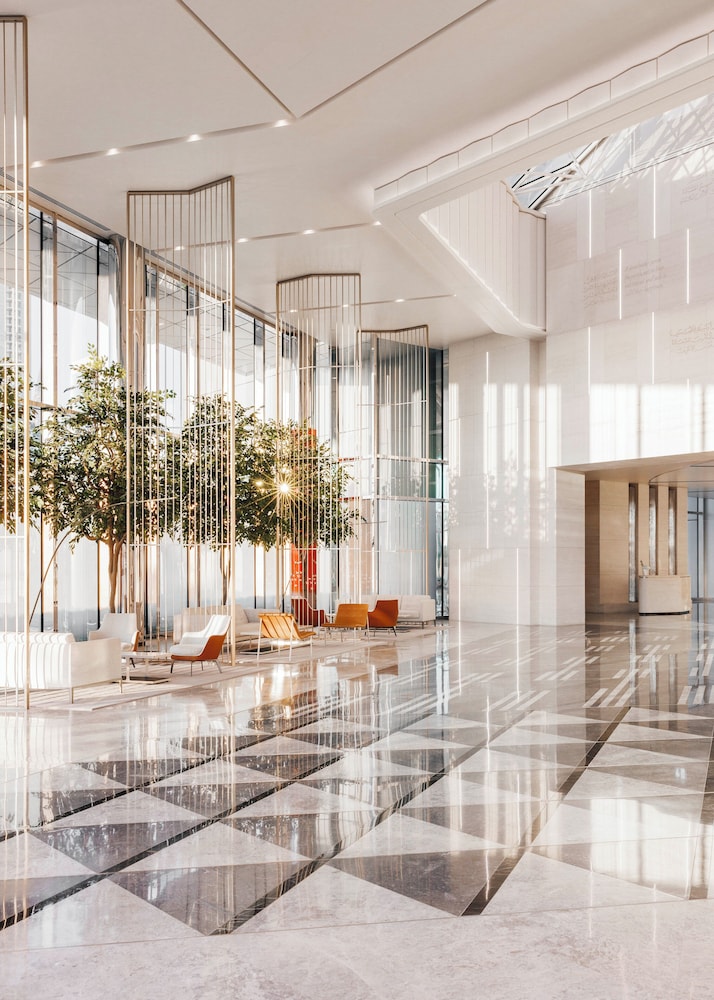 Jumeirah Emirates Towers 6