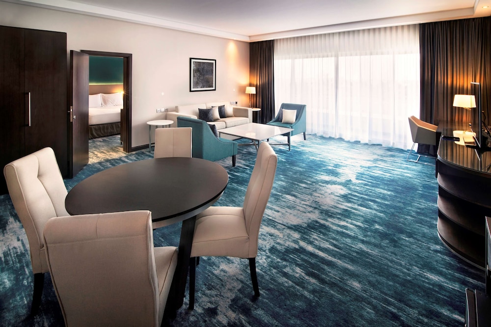 Radisson Blu Hotel & Resort, Al Ain 24