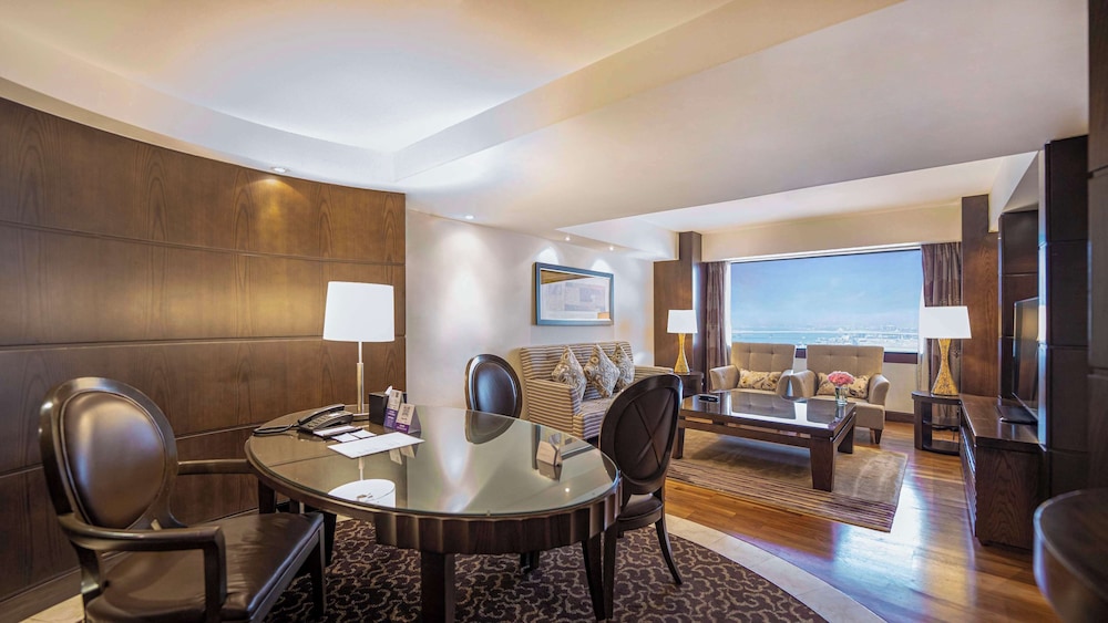 Hyatt Regency Dubai 20