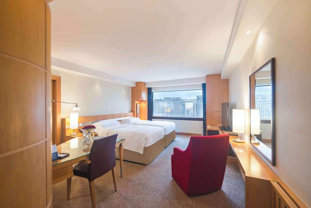 Hyatt Regency Dubai 18