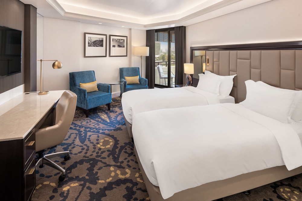 Radisson Blu Hotel Dubai Deira Creek 12