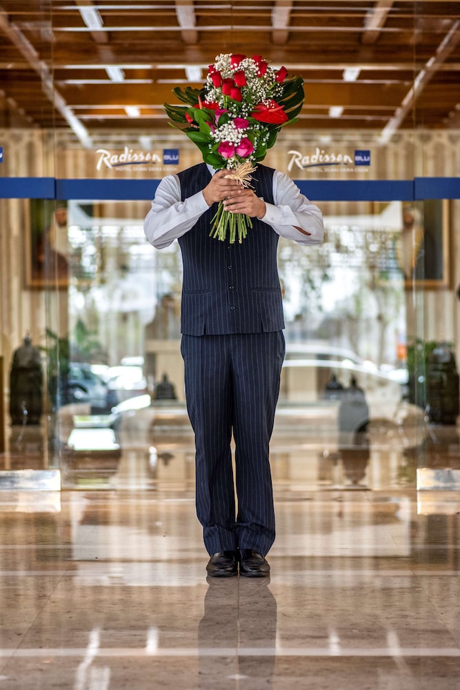 Radisson Blu Hotel Dubai Deira Creek 8