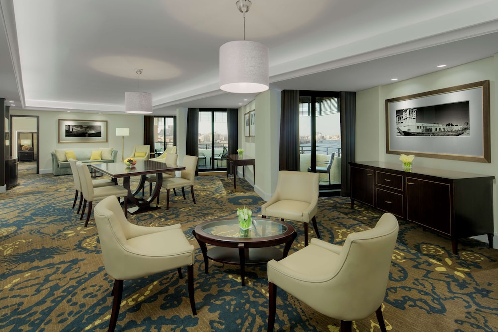Radisson Blu Hotel Dubai Deira Creek 23