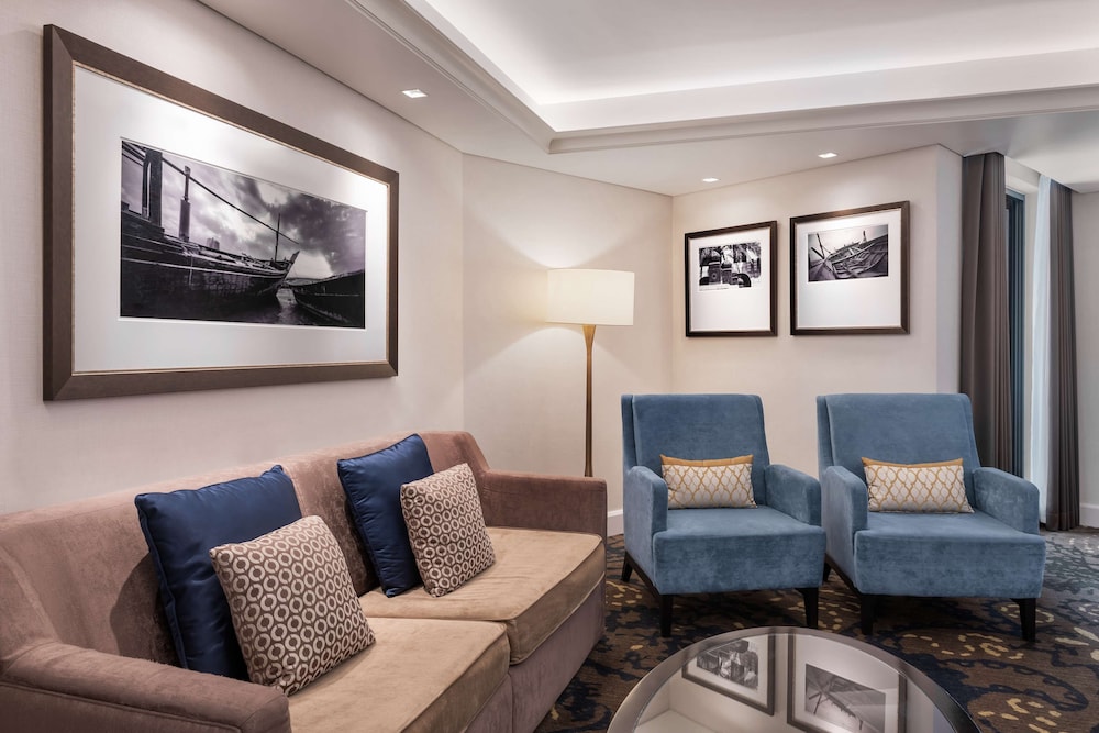 Radisson Blu Hotel Dubai Deira Creek 20