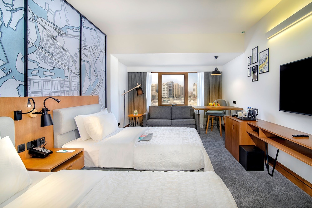 Le Meridien Abu Dhabi 8