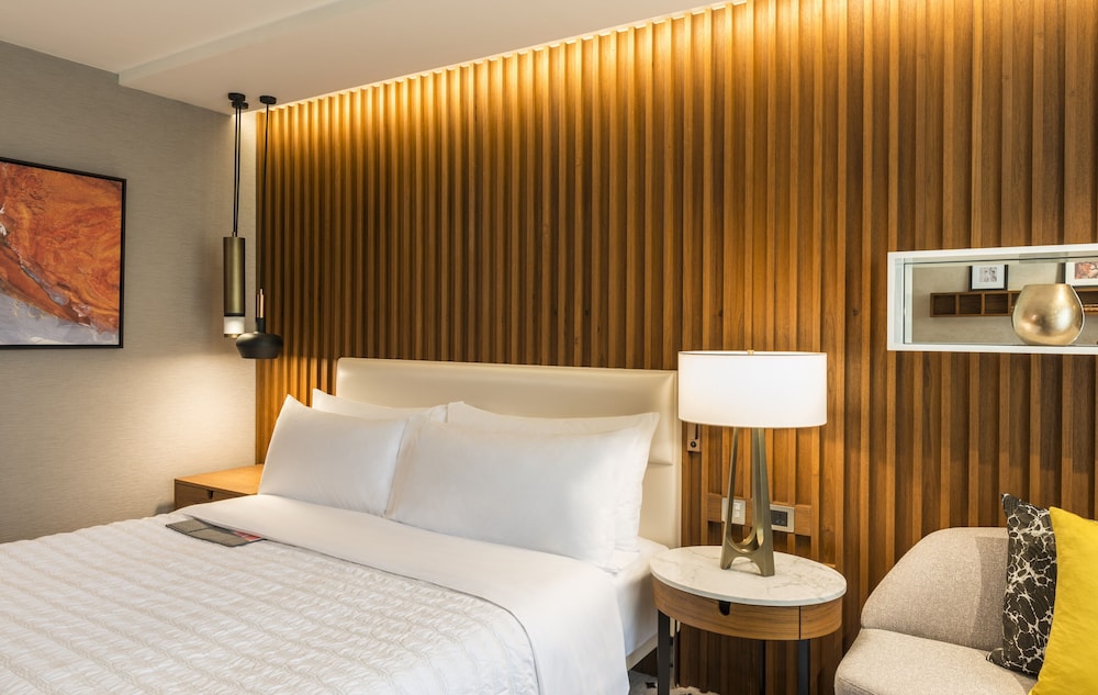 Le Meridien Dubai Hotel & Conference Centre 7