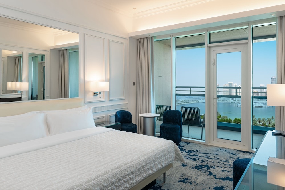 Le Meridien Mina Seyahi Beach Resort & Waterpark 23
