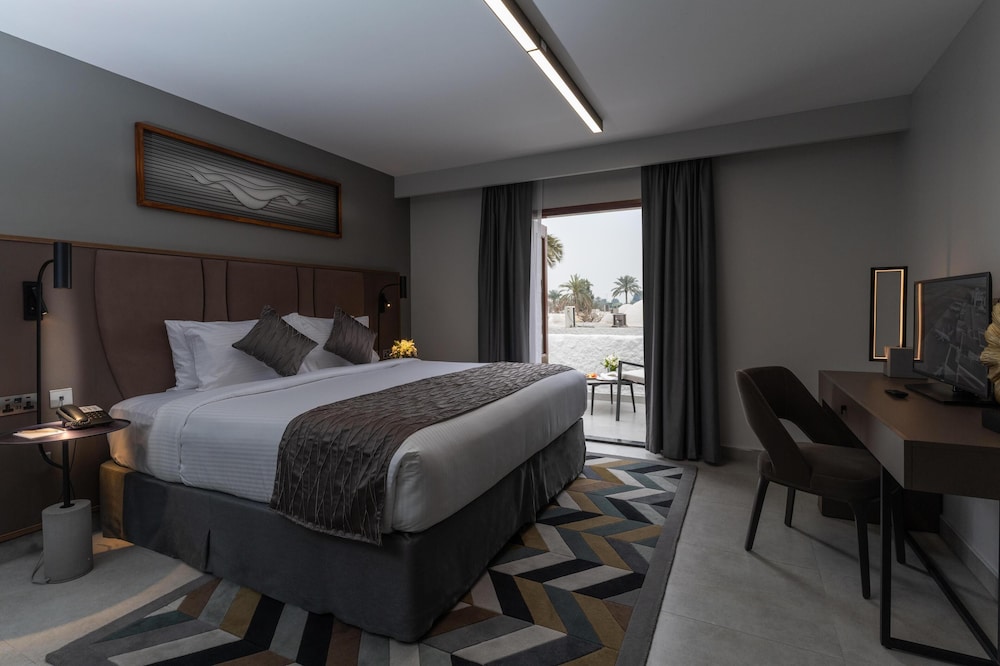 Marbella Resort 24