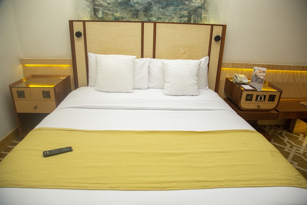 Marco Polo Hotel 10