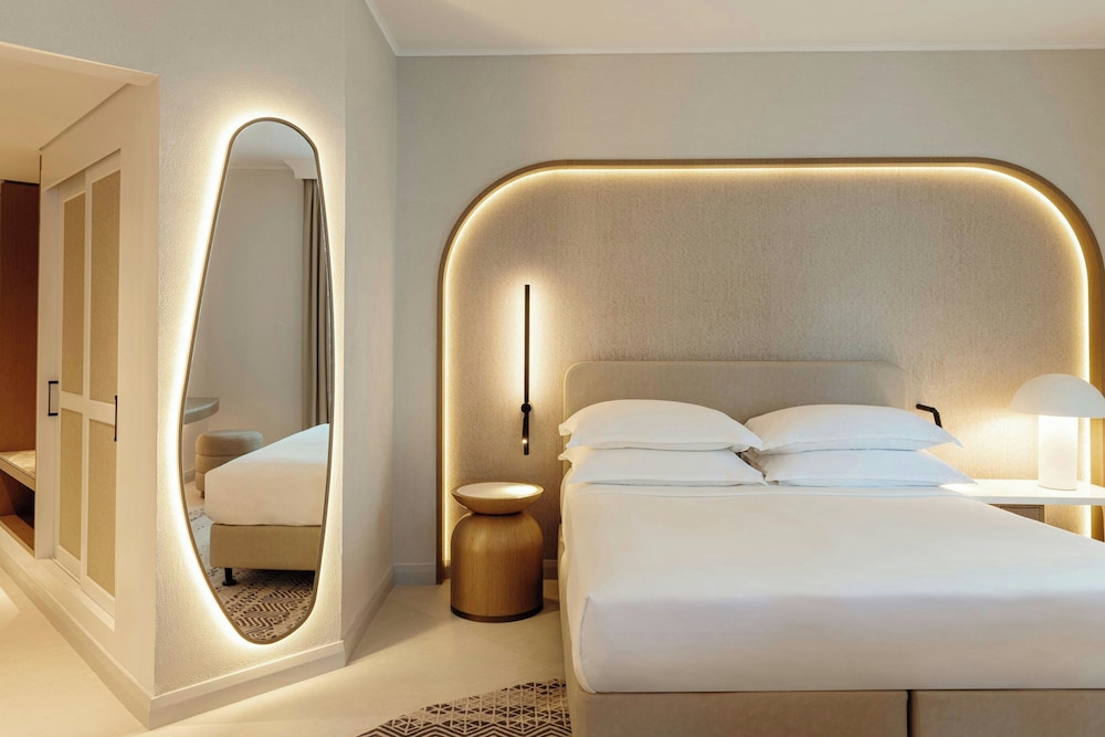 Sheraton Jumeirah Beach Resort 13