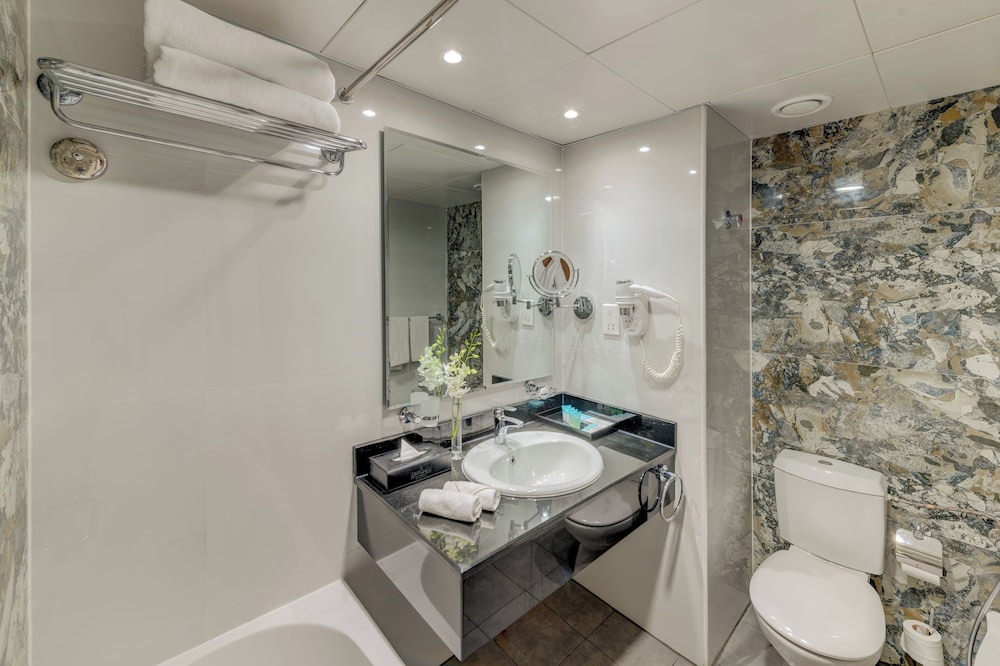 Hawthorn Suites by Wyndham Abu Dhabi City Center 19