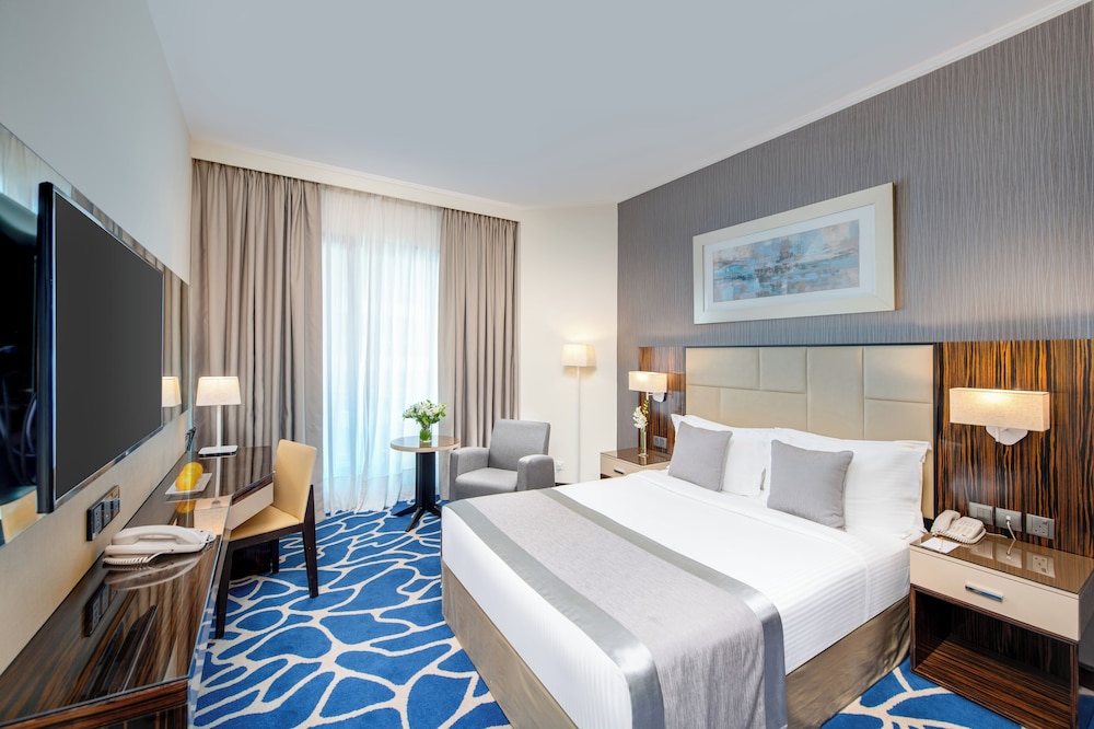 Hawthorn Suites by Wyndham Abu Dhabi City Center 12