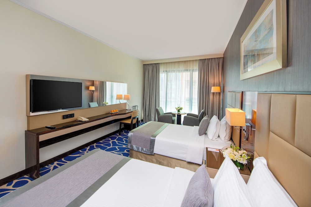 Hawthorn Suites by Wyndham Abu Dhabi City Center 13