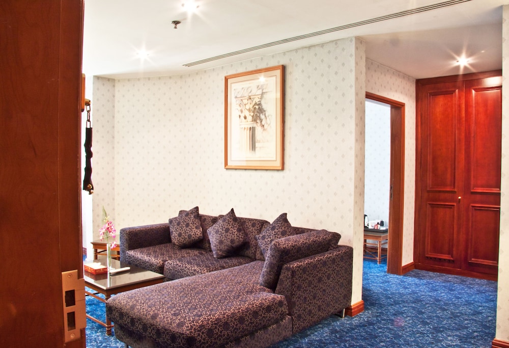 Regent Palace Hotel 20