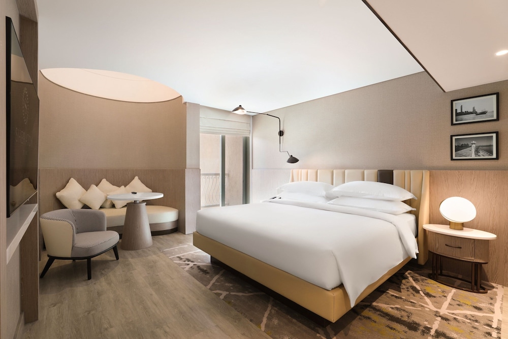 Sheraton Abu Dhabi Hotel & Resort 18