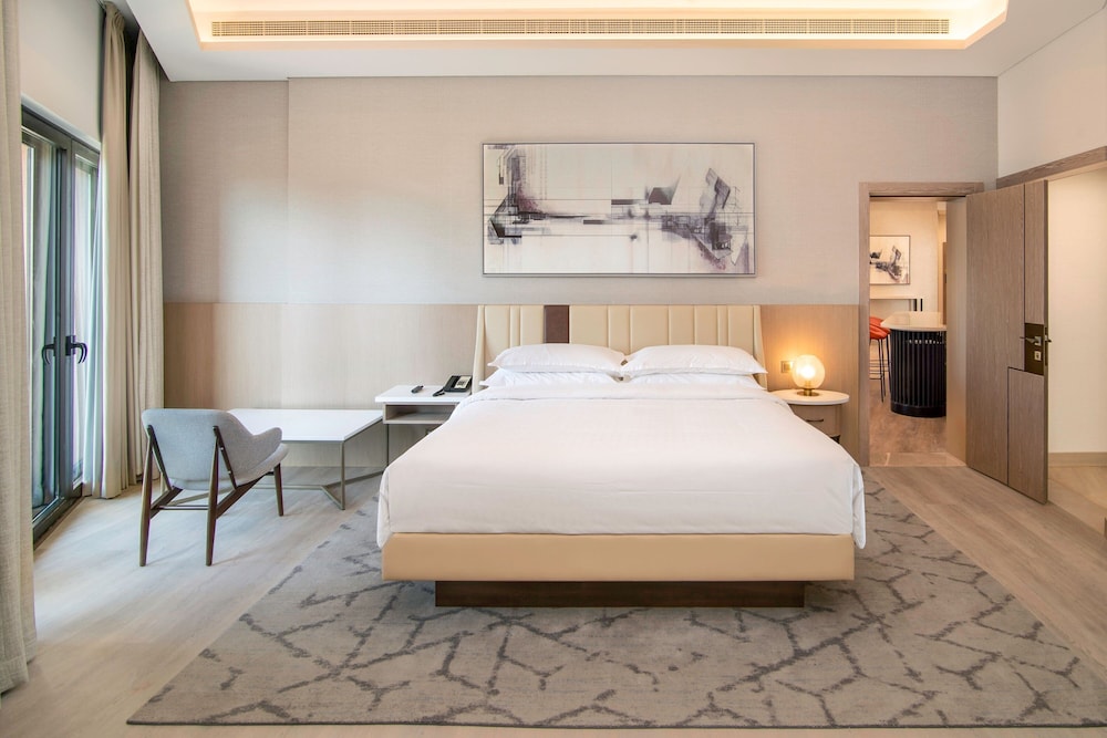 Sheraton Abu Dhabi Hotel & Resort 9
