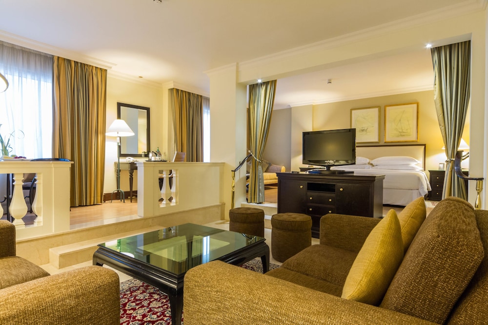 Sunday Suites Excelsior Hotel Deira 14