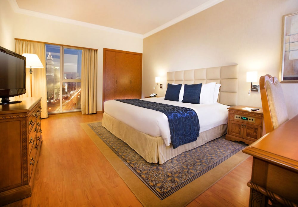 Millennium Plaza Downtown Hotel 15