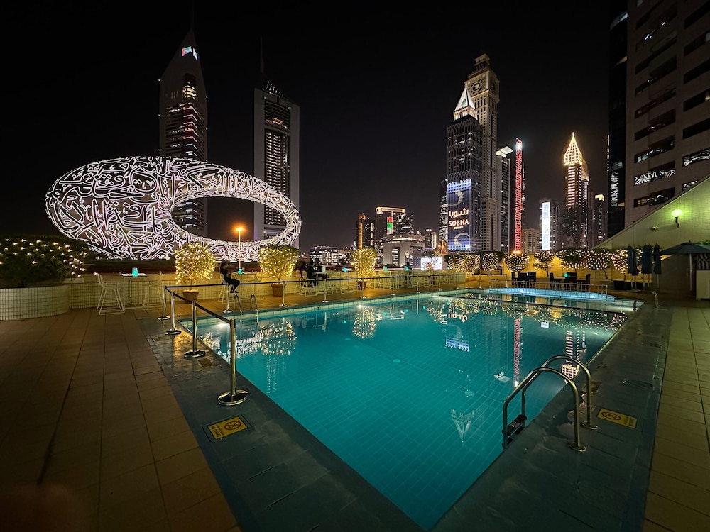 Millennium Plaza Downtown Hotel 1