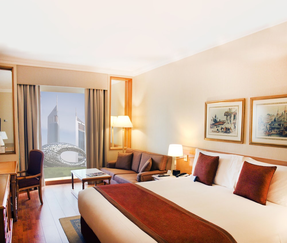 Millennium Plaza Downtown Hotel 12