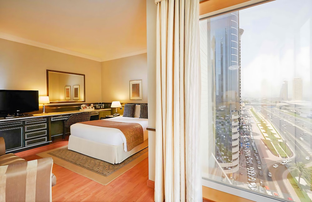Millennium Plaza Downtown Hotel 17