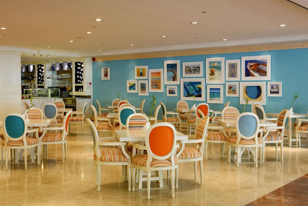 Coral Beach Resort 19
