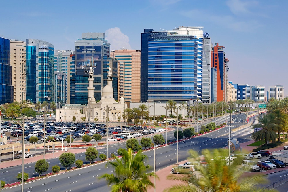 Sheraton Dubai Creek Hotel & Towers 23