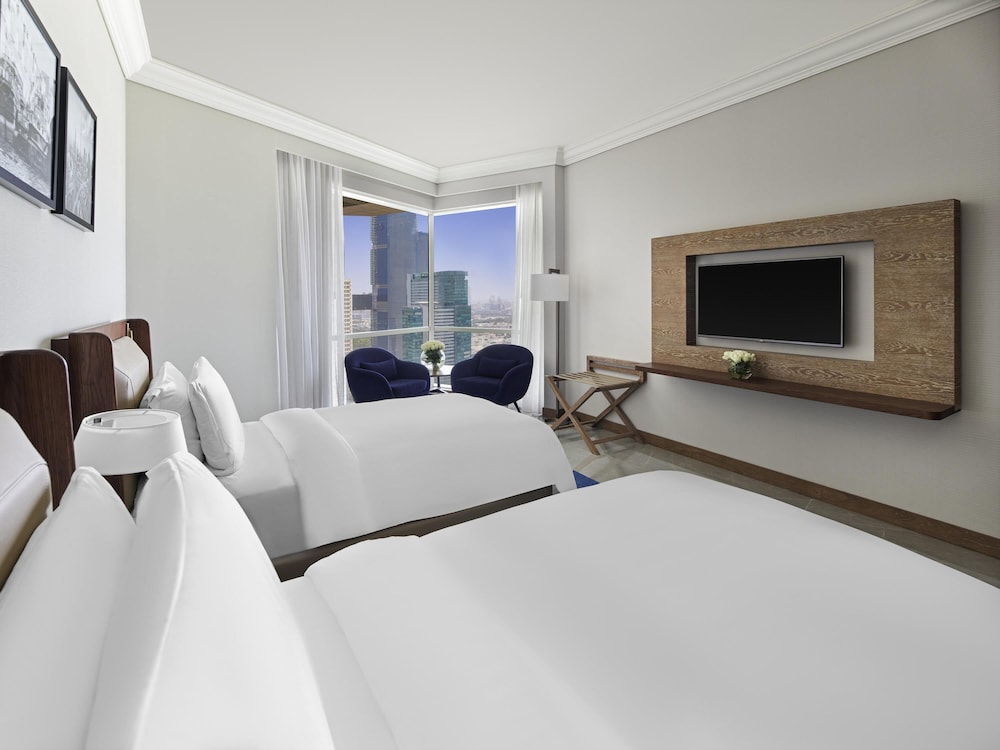 Fairmont Dubai 9