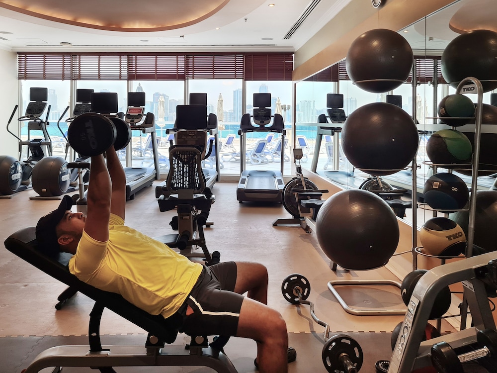 Corniche Hotel Sharjah 16
