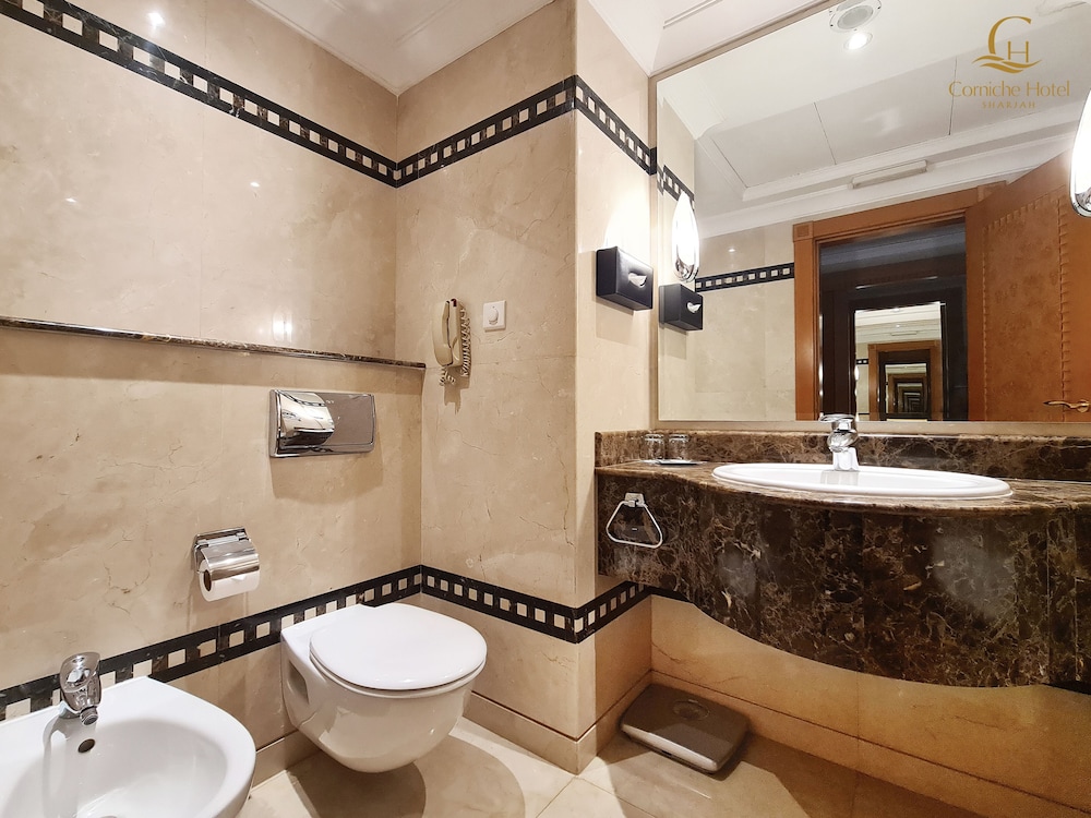 Corniche Hotel Sharjah 12