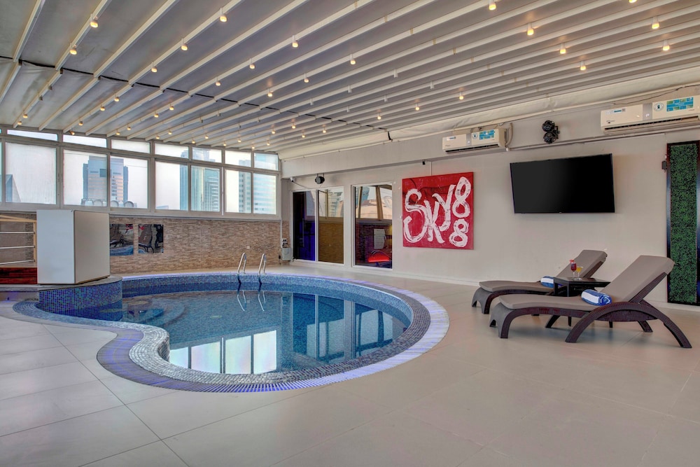 Lotus Grand Hotel 16