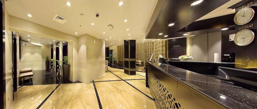 Lotus Grand Hotel 2