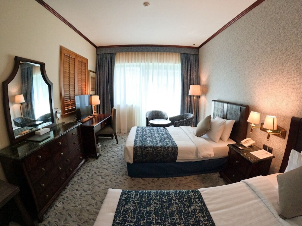 Knight Armour Hotel 21