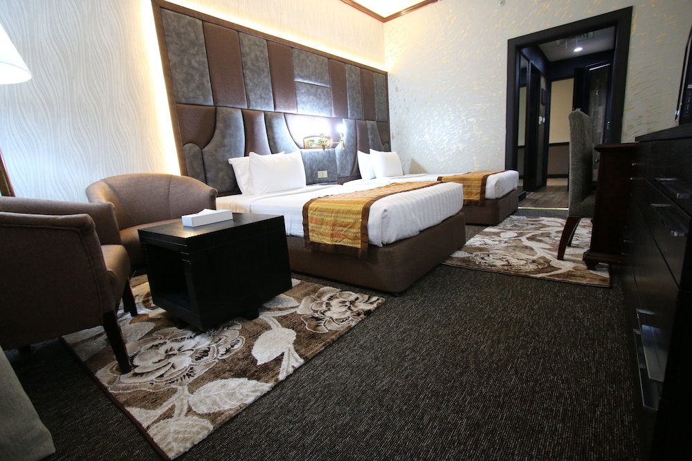 Knight Armour Hotel 8