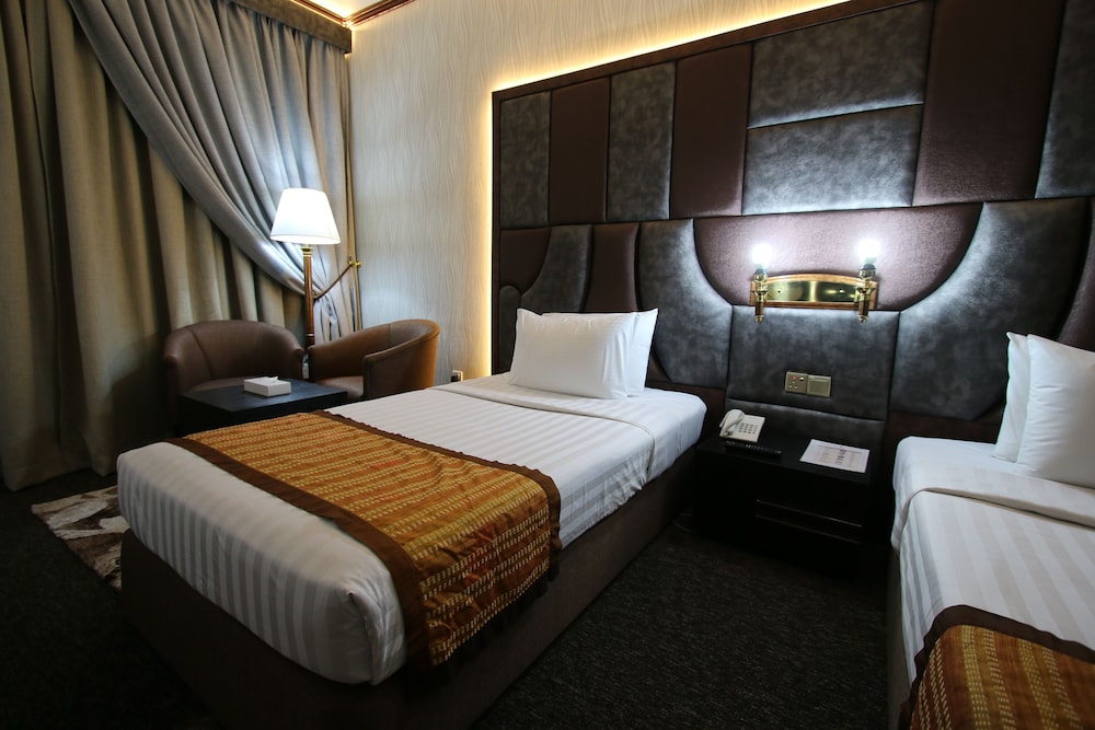 Knight Armour Hotel 15