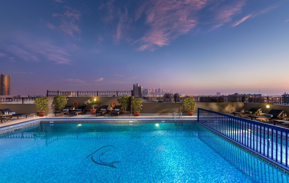 Savoy Central Hotel Apartments 7