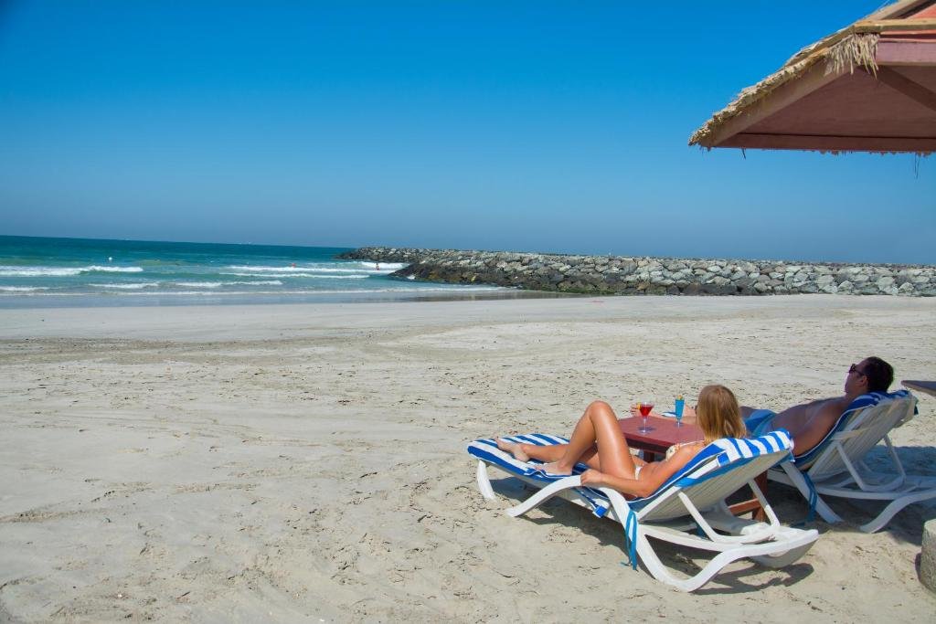 Ajman Beach Hotel 2