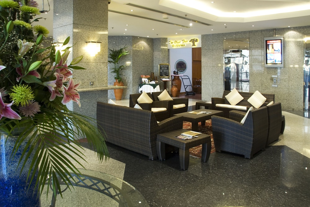 Aravi Hotel 7