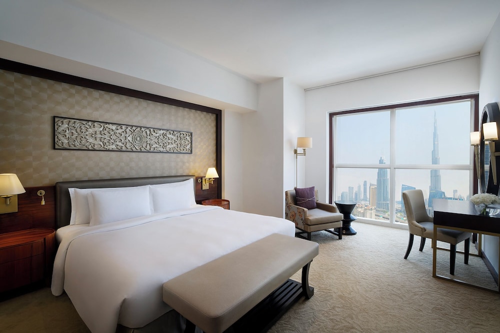 Dusit Thani Dubai 17