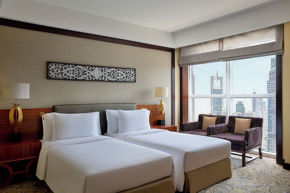 Dusit Thani Dubai 14