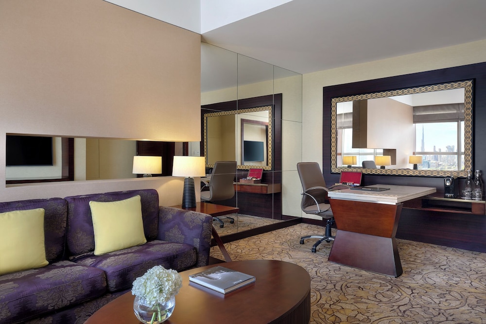 Dusit Thani Dubai 21