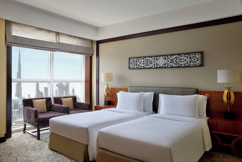 Dusit Thani Dubai 13