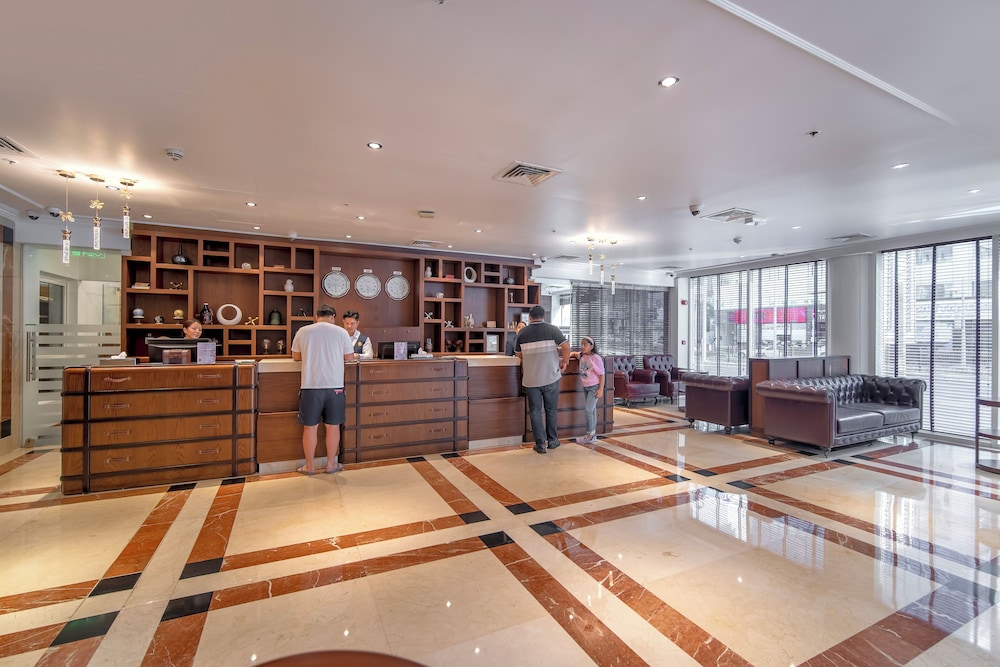 Majestic Premier Hotel 6