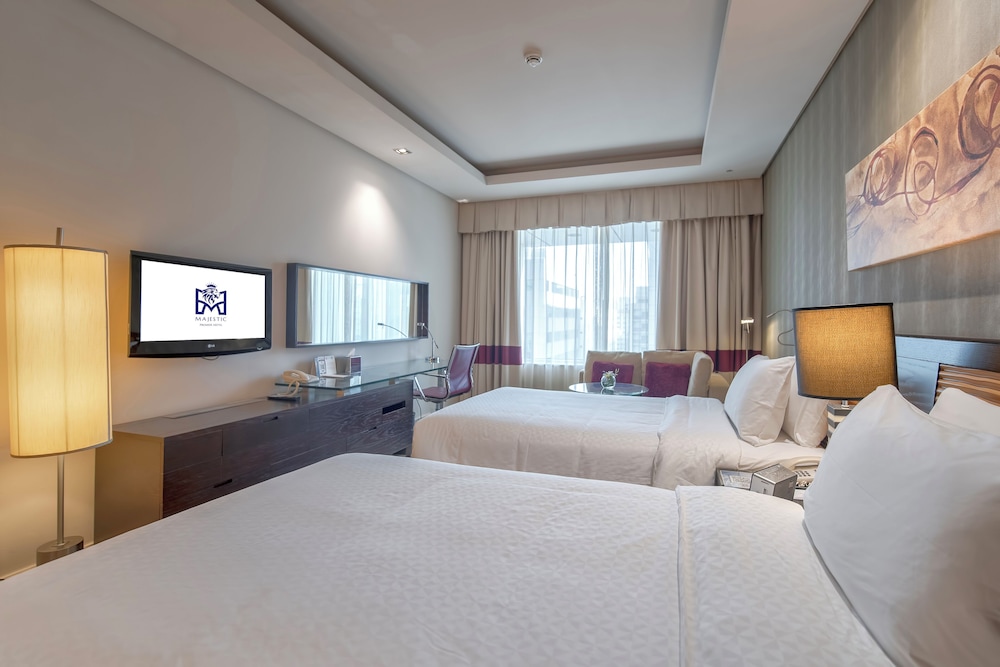 Majestic Premier Hotel 11