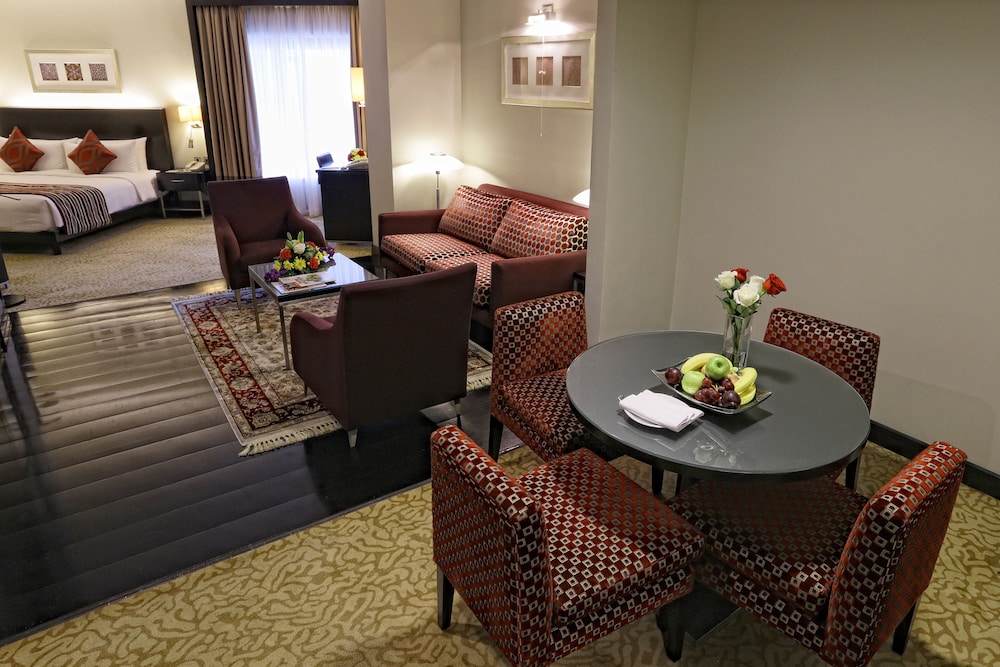 Ramada Plaza by Wyndham Dubai Deira 23