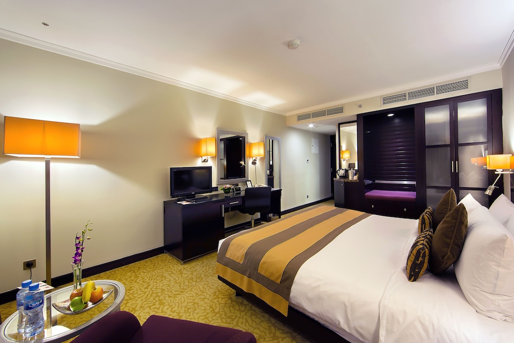 Ramada Plaza by Wyndham Dubai Deira 11