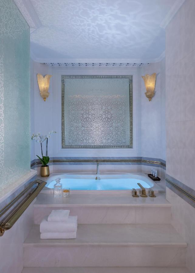 Emirates Palace Mandarin Oriental 16