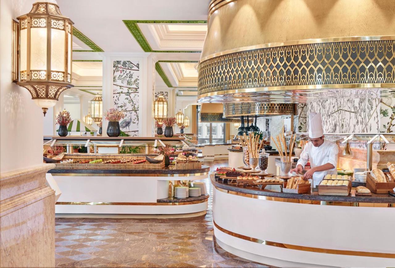 Emirates Palace Mandarin Oriental 21
