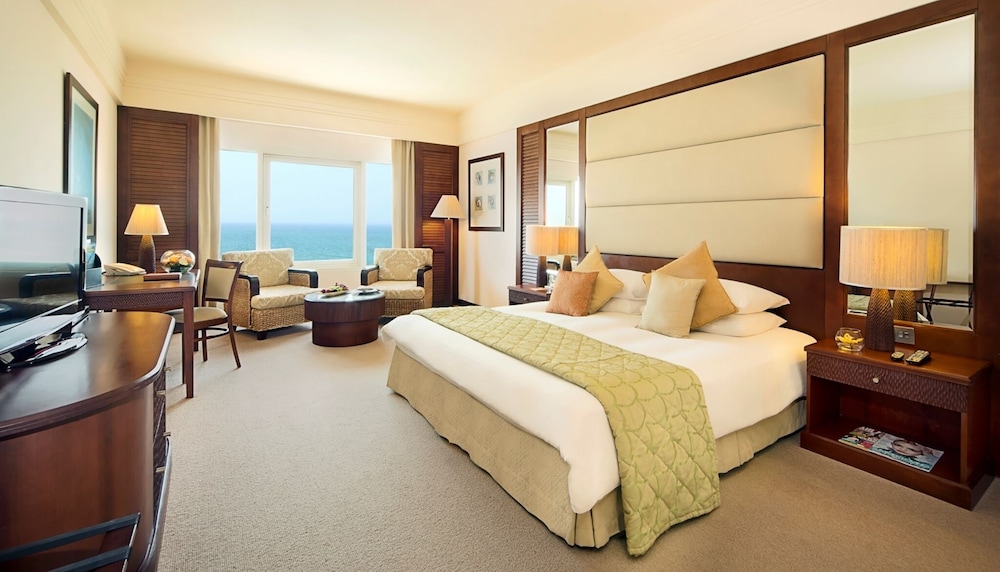 Danat Jebel Dhanna Resort 21