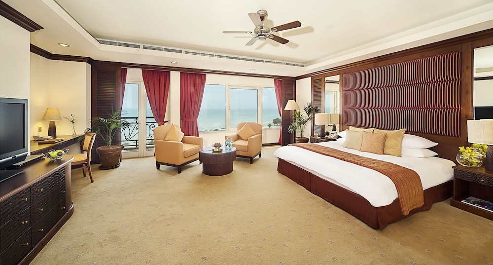 Danat Jebel Dhanna Resort 5